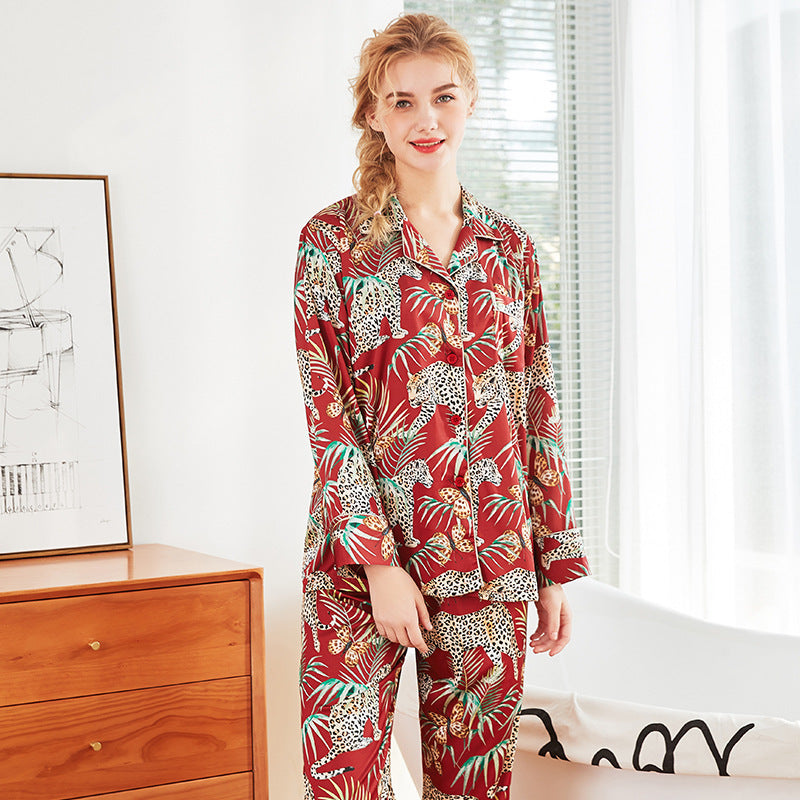 Pyjama En SoieJungle Élégante – Confort & Style Sauvage