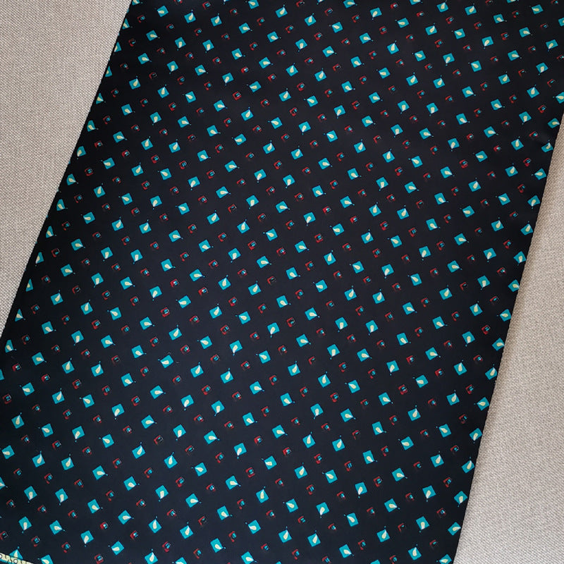 Foulard en Soie de Mûrier 100% Pure - Accessoire Cheveux et Style