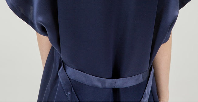Nuisette en Soie de Mûrier avec Ceinture Bleu Marin - Manches Kimono Col V