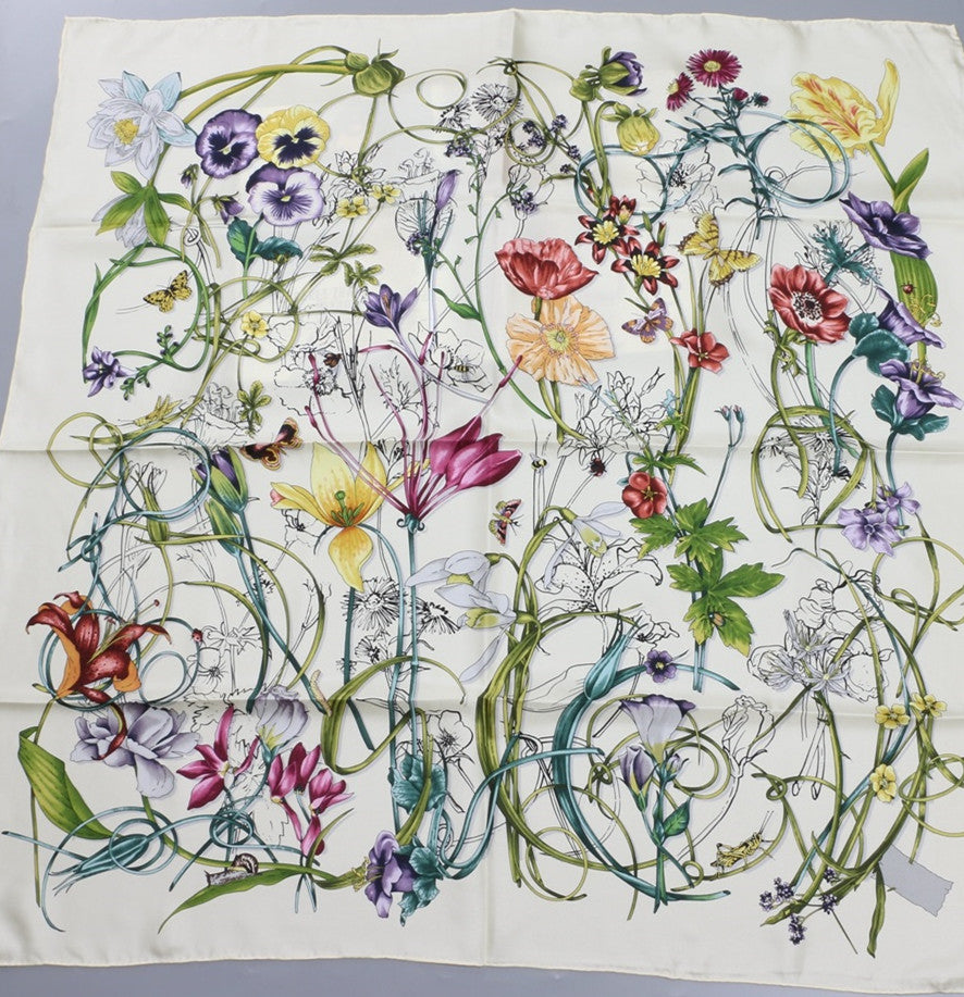 Foulard en Soie de Mûrier 90x90 cm – Twill Structuré