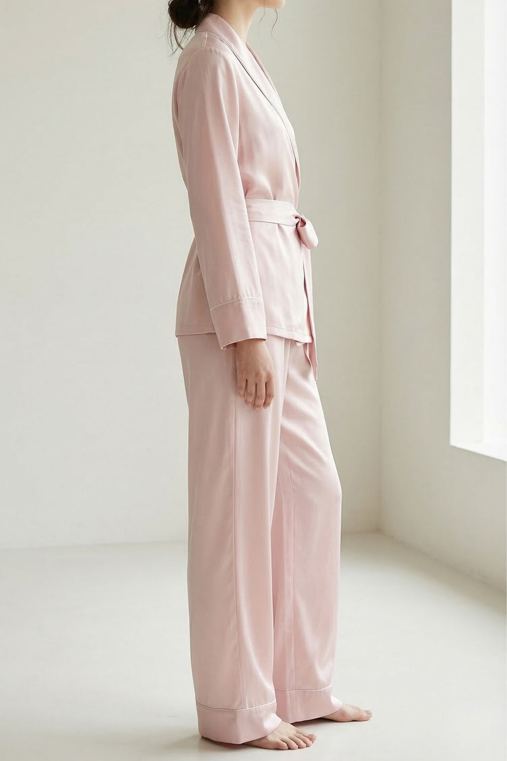 Pyjama Soie de Mûrier – Col Châle et Ceinture Nouée