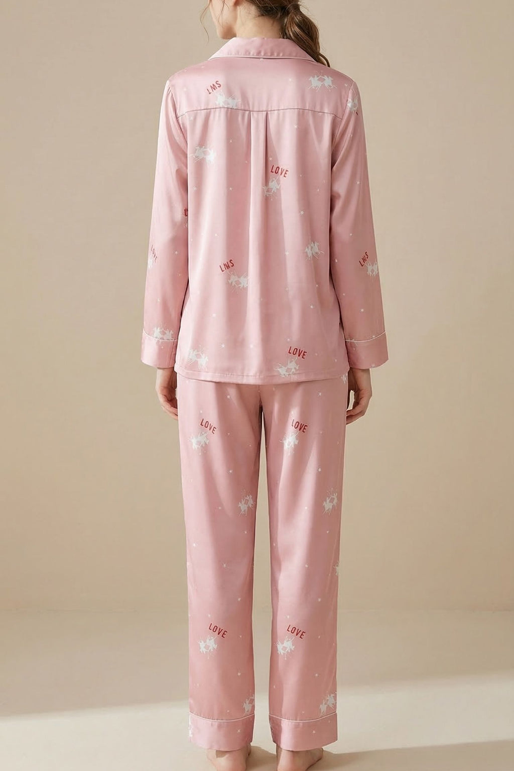 Pyjama en Soie de Mûrier avec des Broderies Florales – DOUCEUR EN SOIE