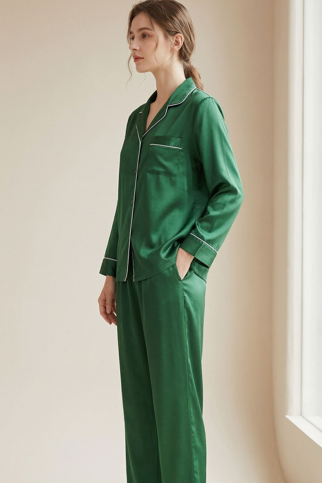 Pyjama en Soie de Mûrier avec Biais Contrasté Vert - Ensemble de Nuit Luxe