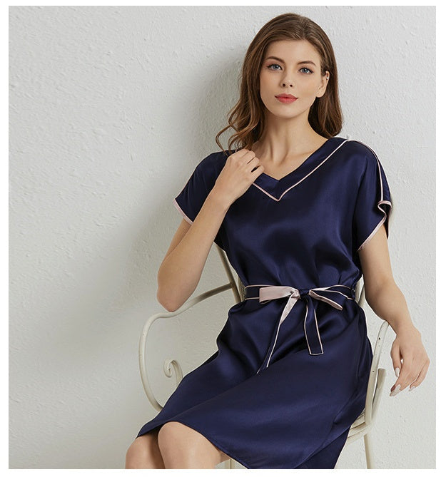 Nuisette en Soie de Mûrier avec Ceinture - Encolure V et Manches Courtes