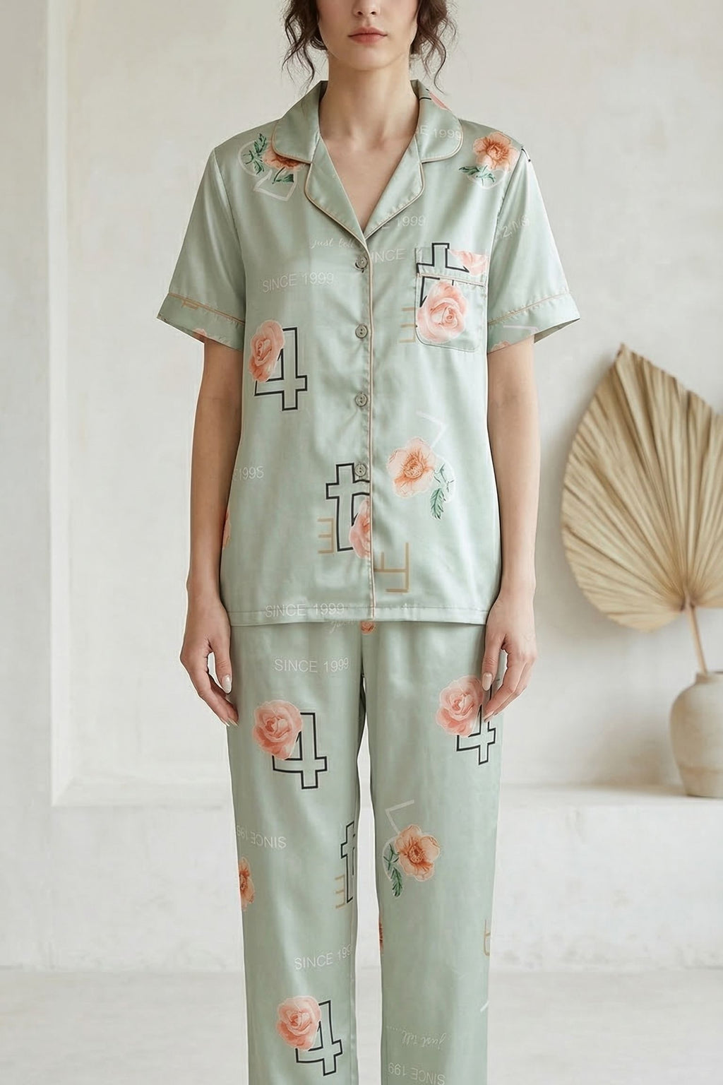 Pyjama en Soie de Mûrier avec Broderies Florales – DOUCEUR EN SOIE