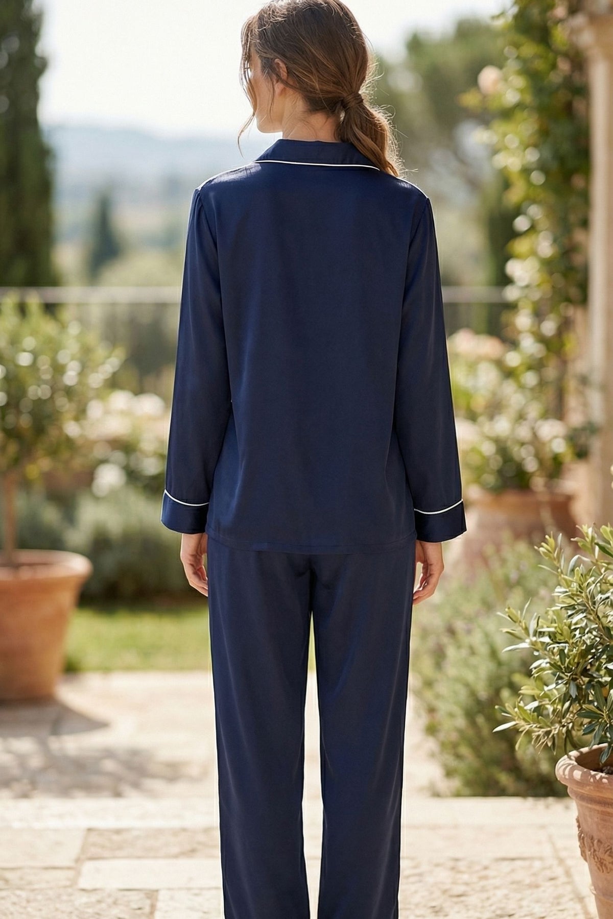 Pyjama en Soie de Mûrier Bleu Marin – Ensemble Long Classique