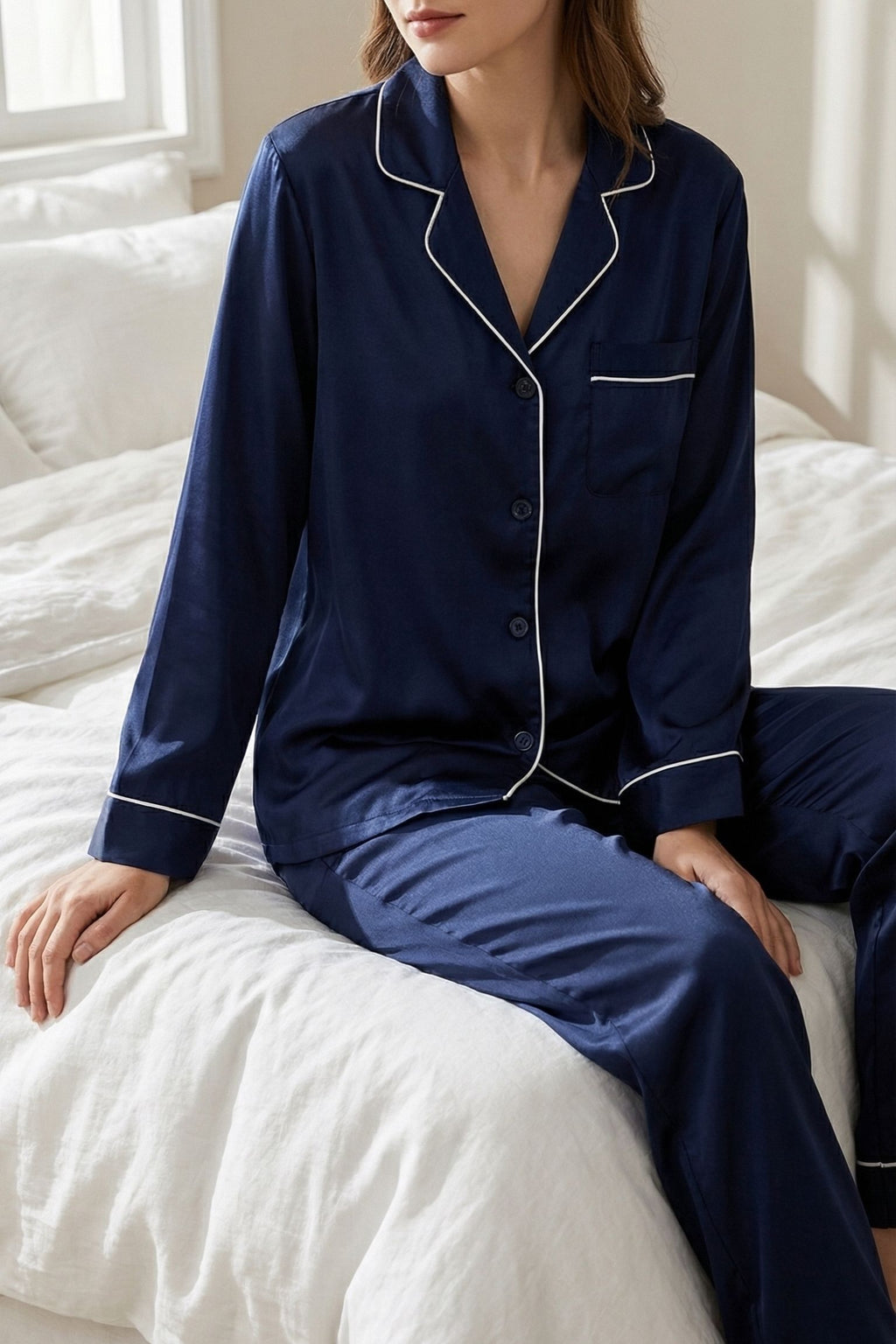 Pyjama en Soie de Mûrier Bleu Marin – Ensemble Long Classique