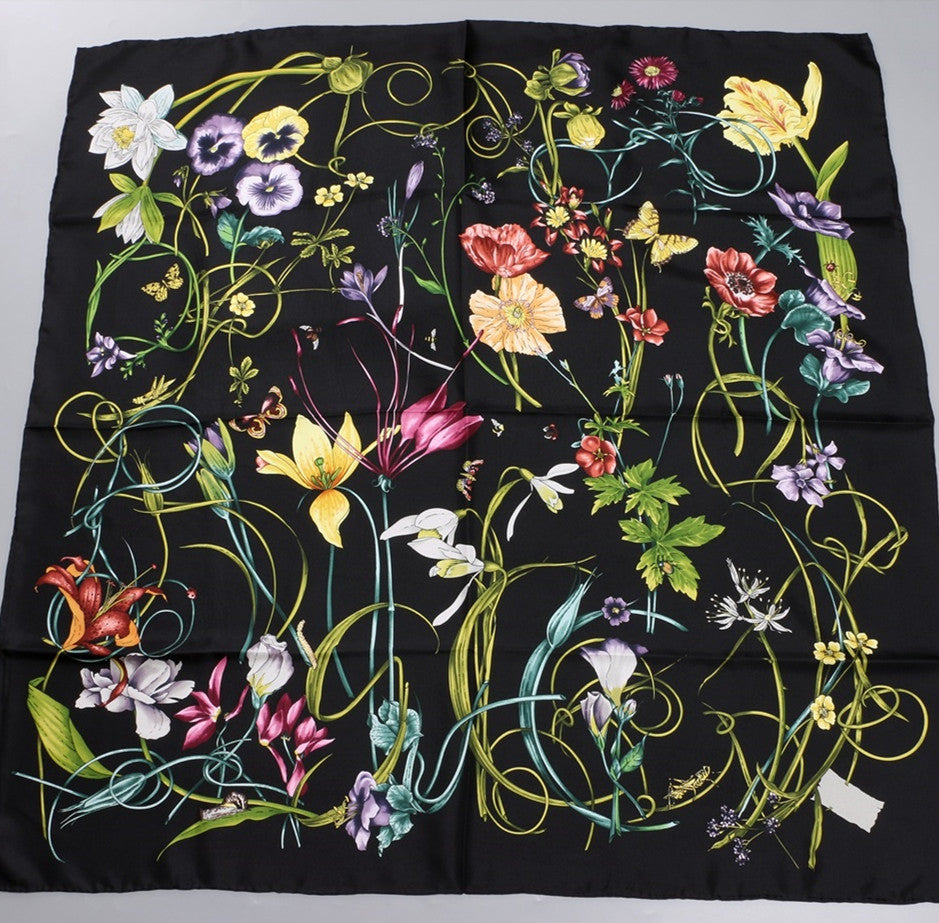 Foulard en Soie de Mûrier 90x90 cm – Twill Structuré