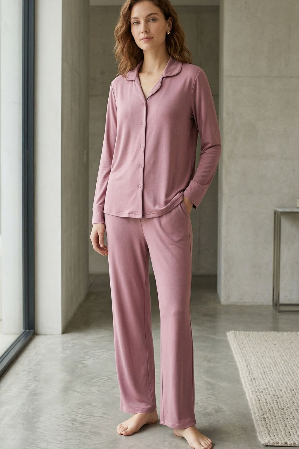 Pyjama en Soie de Mûrier - Col Chemise et Revers Élégants