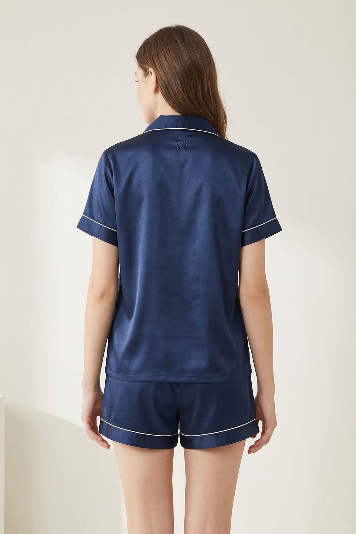 Pyjama Court en Soie de Mûrier — Ensemble Chemise Manches Courtes et Short