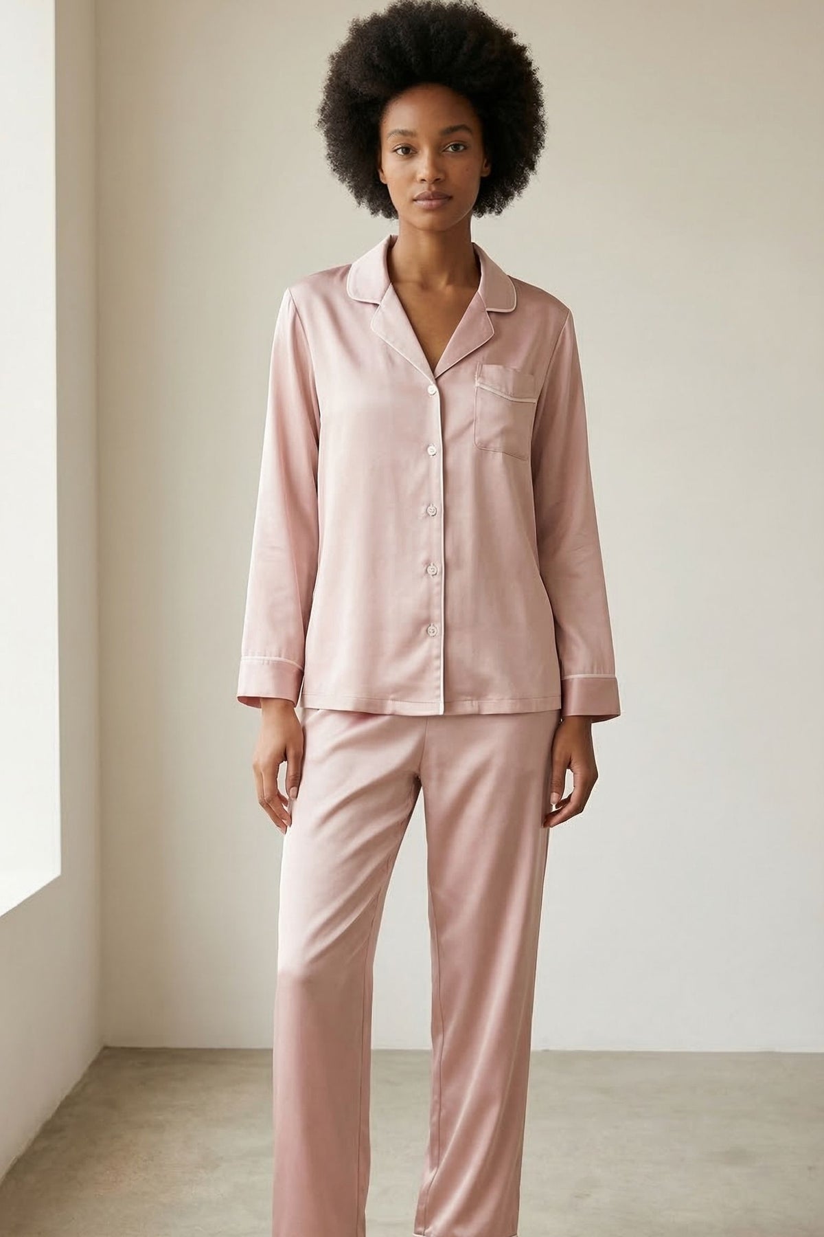 Pyjama en Soie de Mûrier Rose Coral | Ensemble de Nuit Luxe & Confort