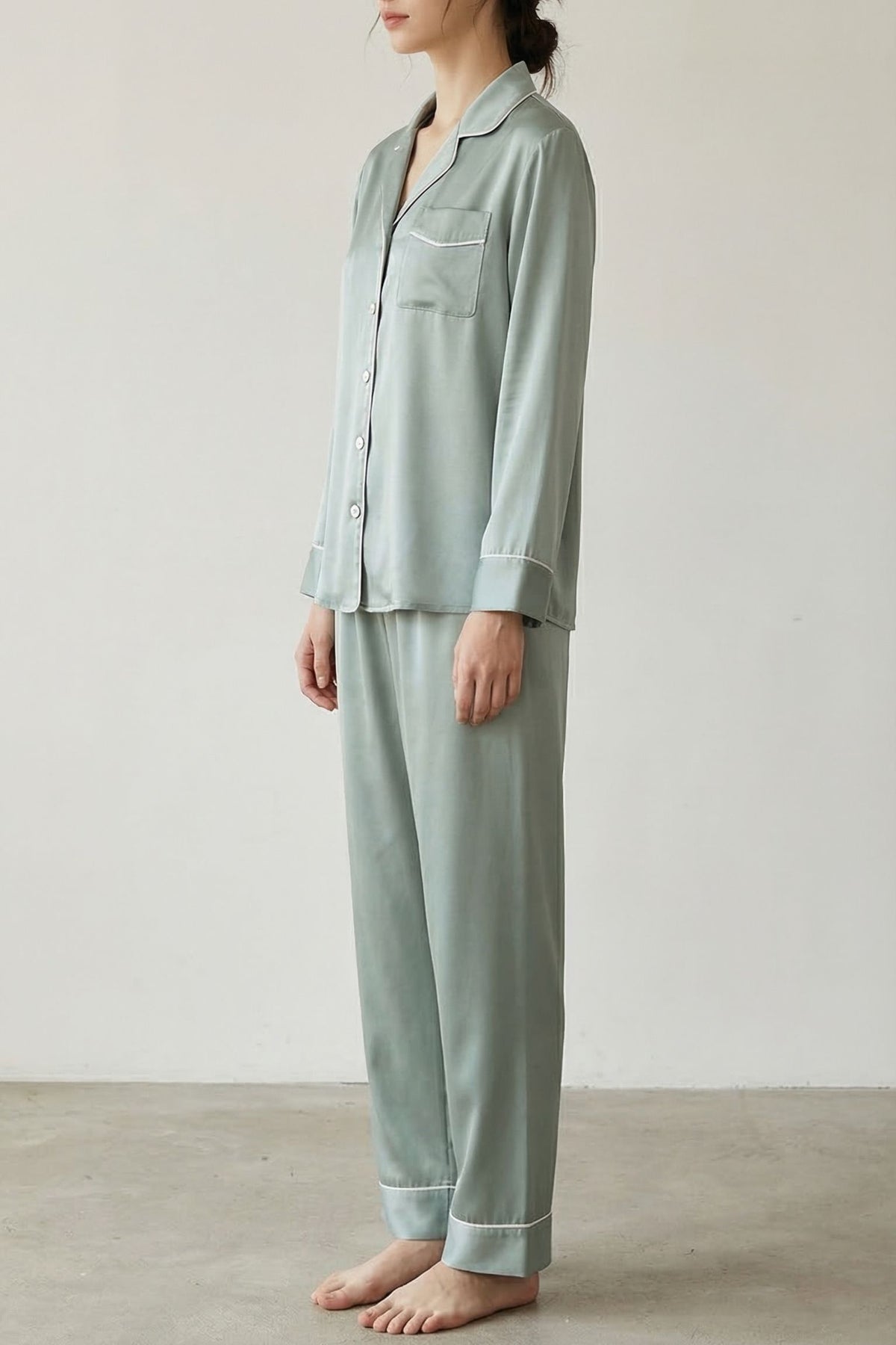 Pyjama en Soie de Mûrier Bleu Ciel | Ensemble de Nuit Luxe & Confort