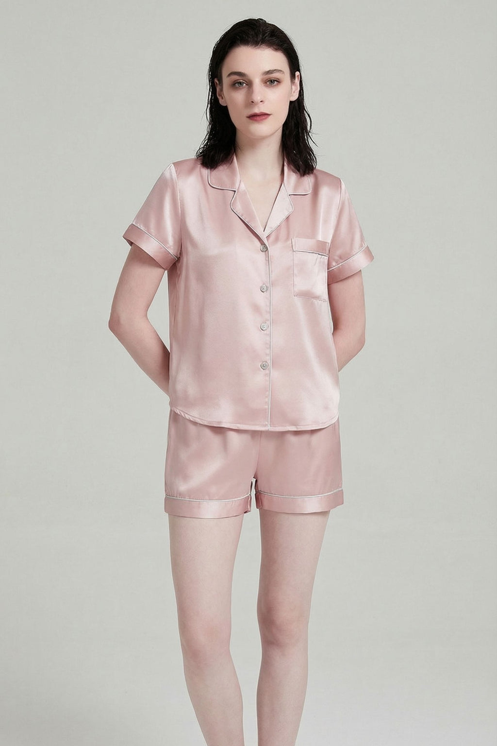 Pyjama Court en Soie de Mûrier – Ensemble Chemise et Short