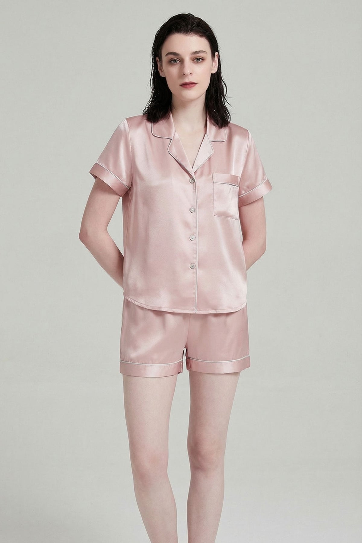 Pyjama Court en Soie de Mûrier – Ensemble Chemise et Short